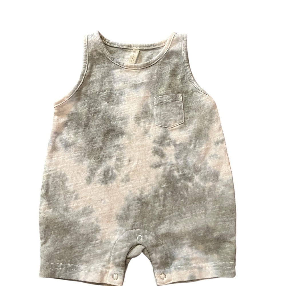 Rylee + Cru Olive Tie Dye Baby Romper Size 0-3 Months